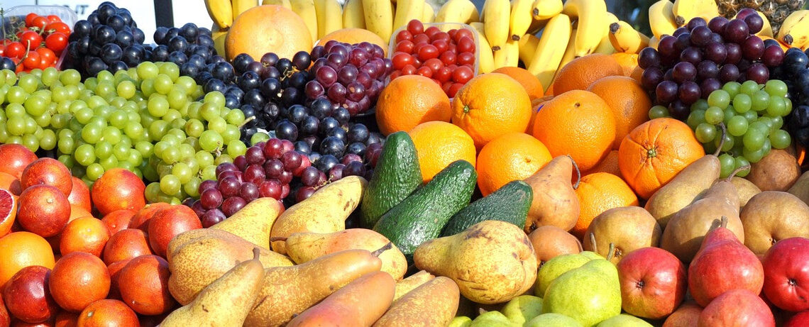 La CNMC desmantela tres cárteles que se repartían el suministro de alimentos