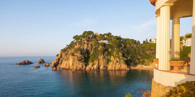 Las enemigas íntimas de la Costa Brava unidas por sus historias del mar