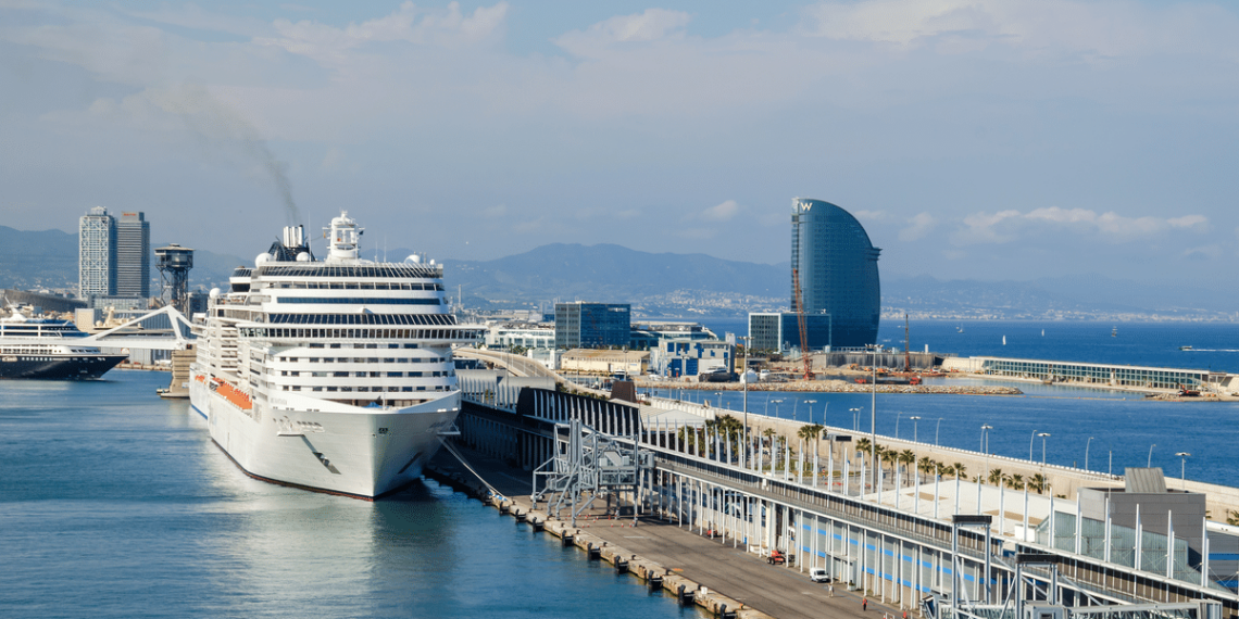 Los cruceros empiezan a evitar Barcelona por el rechazo al turismo