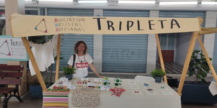 Los artesanos abrirán su mercado el próximo día 20 con la llegada de un crucero