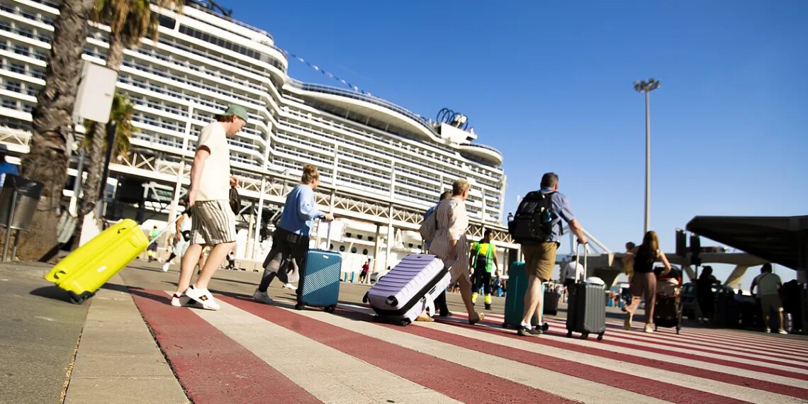 Los cruceros con puerto base en Barcelona llegan a su récord histórico