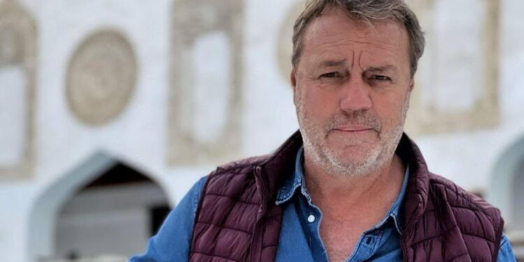 Paco Nadal, referente del periodismo de viajes, abrirá el Curso de Periodismo Especializado de Alcañiz 