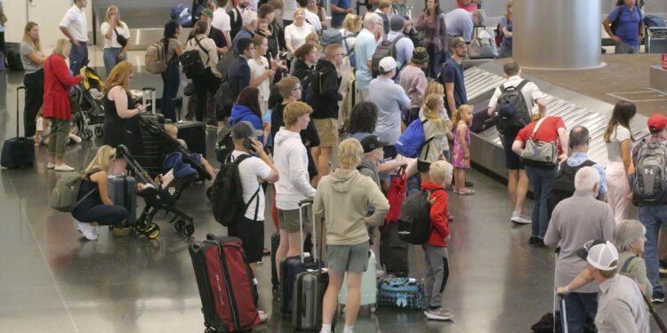 Viajar por aire es cada vez peor, afirman pasajeros al gobierno de EEUU | Noticias