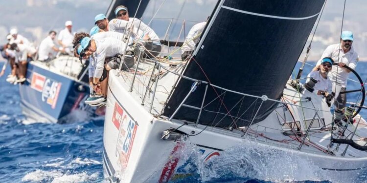 Los mejores cruceros de la Región desplegarán sus velas en Valencia