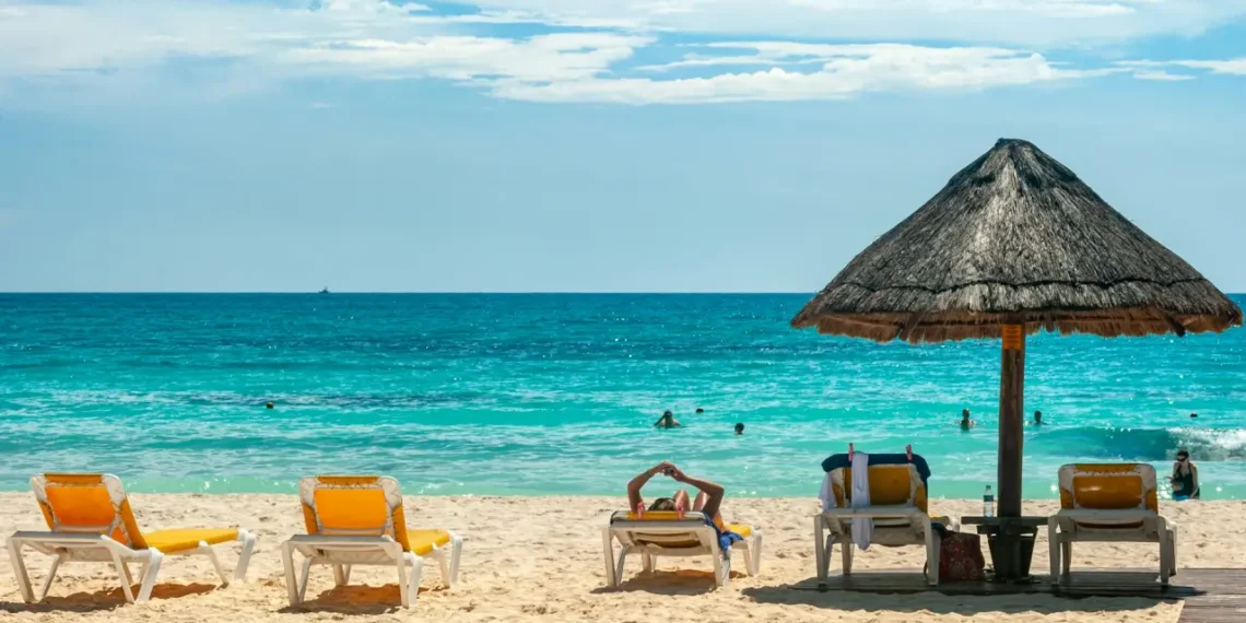 Turistas reducen su estancia en Quintana Roo, alerta industria internacional