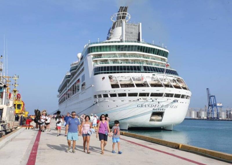 Yucatán recibe por primera vez al crucero Grandeur of the Seas de Royal Caribbean