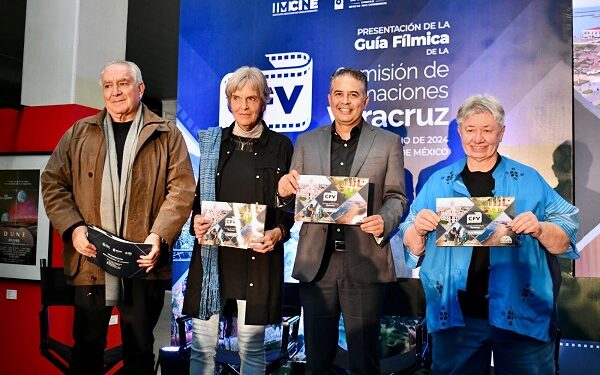  Extraordinaria presentación de Sectur en estudios Churubusco con la “Guía Fílmica de Veracruz”
