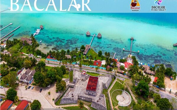 Presentan las autoridades de Bacalar la cartelera de los eventos culturales, recreativos y tradicionales