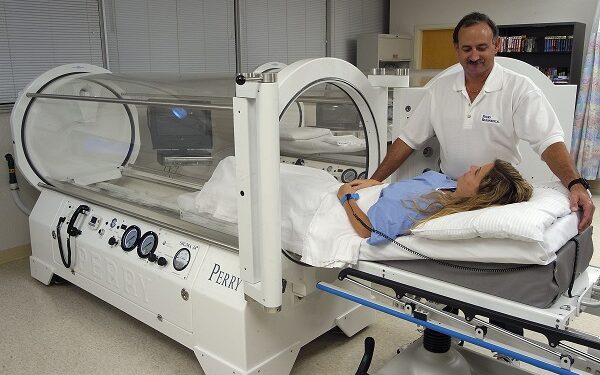 El Dr. David De Rungs inaugurará una clínica con nuevas áreas de especialización