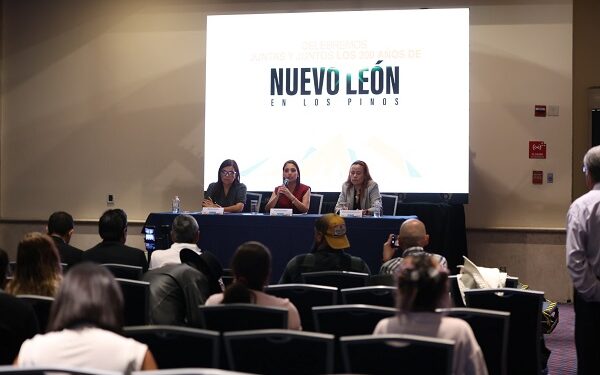 Llegan a Los Pinos la cultura e historia de Nuevo León