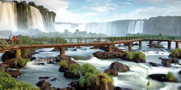 6 viajes para mayores de 55 años que te harán descubrir los lugares más bonitos del mundo