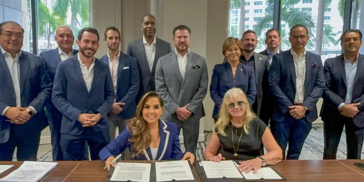 Dan paso histórico navieras y gobierno de Q. Roo – Luces del Siglo