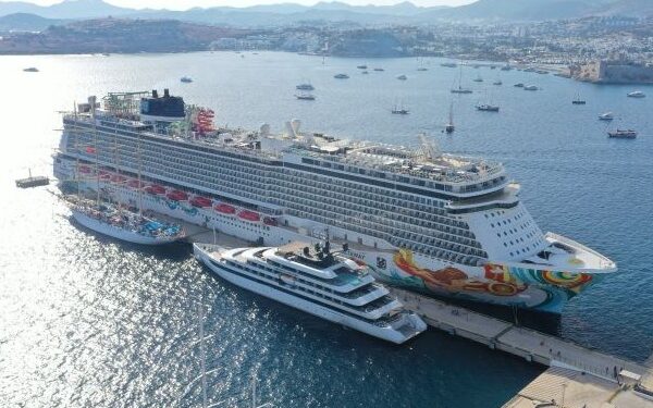 Bodrum Cruise Port celebra triple recalada de cruceros