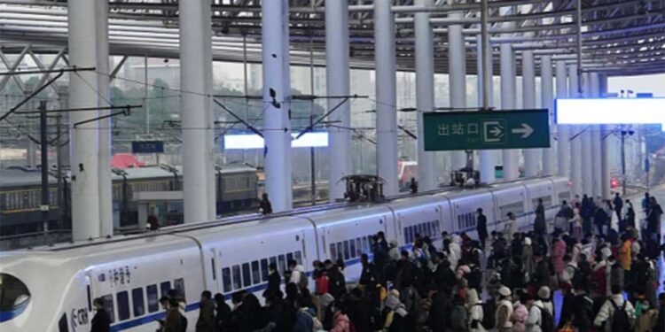 china-con-notable-incremento-de-viajes-durante-epoca-estival