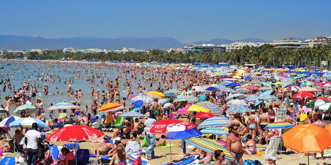 Cómo dar respuesta al auge de la turismofobia provocado por el alquiler urbano