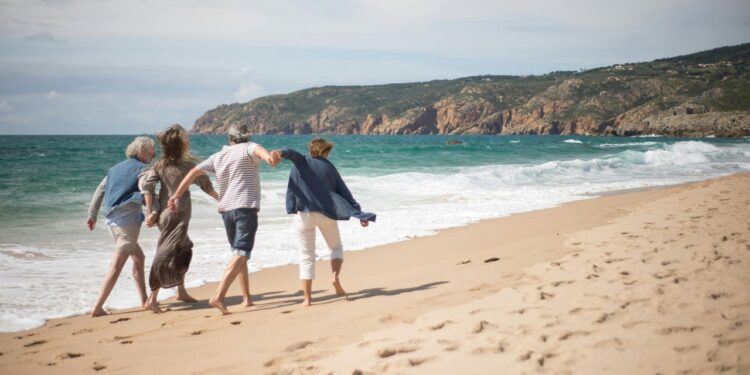 Estos son los destinos más populares en los viajes del IMSERSO