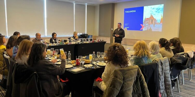 capacitaciones a agencias de viajes a través de Expan Training
