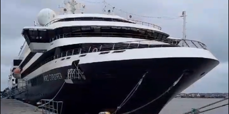 Avanza la iniciativa para construir un puerto para la operativa de cruceros en la bahía de Maldonado