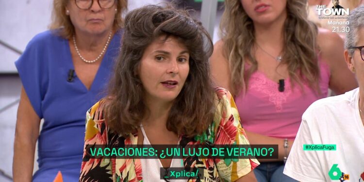 "El turismo es una industria impuesta por la dictadura franquista"