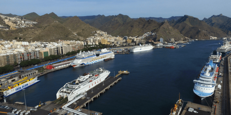 Puertos de Tenerife atenderán 256 escalas de cruceros entre septiembre u diciembre