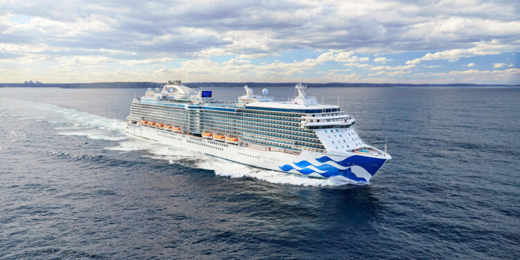 100 MIL PASAJEROS LLEGARÁN A MAGALLANES PARA LA TEMPORADA DE CRUCEROS 2024 - 2025. VENDRÁ EL MAJESTIC PRINCESS DE 330 METROS DE ESLORA.