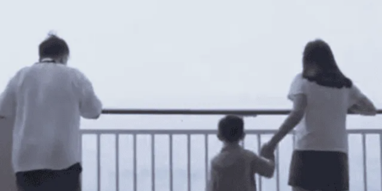 Pasajero muere tras caer de un crucero y es grabado en vivo