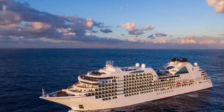 Puerto Vallarta recibirá vez un crucero de línea ultra lujo Seabourn