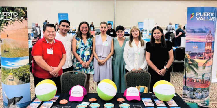 Puerto Vallarta se promueve con la Sociedad Americana de Asesores de Viajes - Almomento