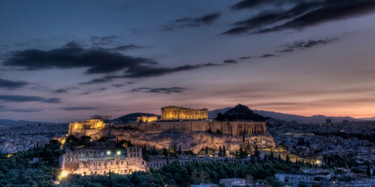 Exprimir los últimos retazos del verano en la hipnótica Grecia