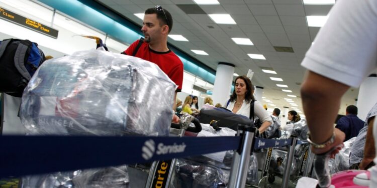 Piden a autoridades de Miami y Florida una moratoria en los viajes a Cuba por casos de Oropouche