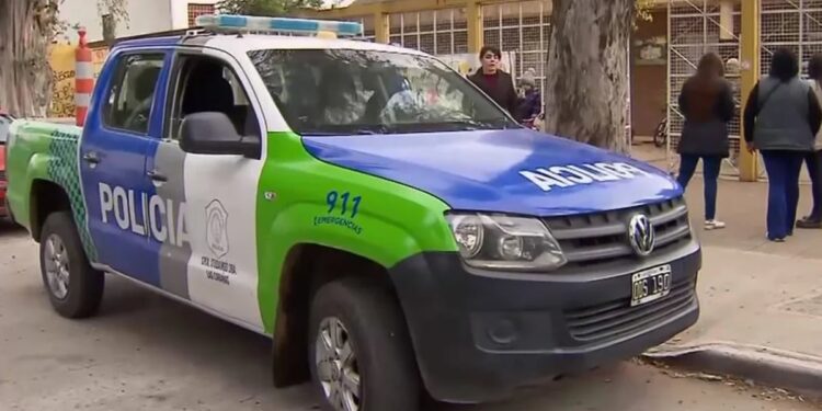 Detuvieron a tres delincuentes que asaltaban a choferes de aplicaciones de viajes