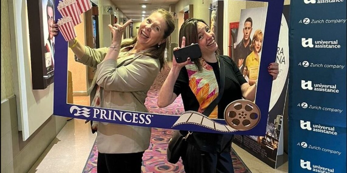 Universal Assistance y Princess Cruises celebran alianza para proteger a los viajeros en cruceros