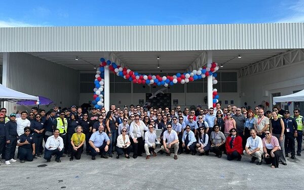 American Airlines celebra su octava customer cup en Cancún