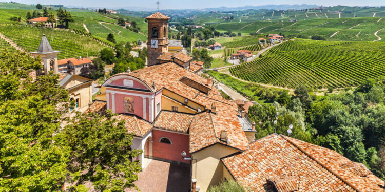 Este es el pueblo de Italia más bonito al que viajar en otoño