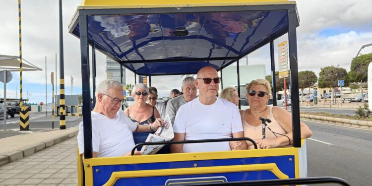 ‘Discover Puerto’ potenciará el impacto del turismo de cruceros en las Zonas Comerciales Abiertas de Puerto del Rosario