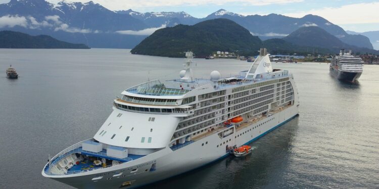 Temporada de cruceros 2024/2025 de Chile proyecta el arribo de 411 navíos