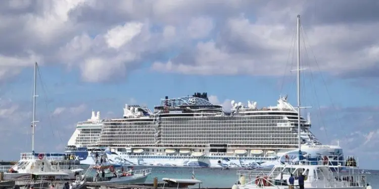 Royal Caribbean operará la Terminal Marítima Chetumal