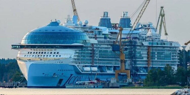 Cancelan viaje del crucero Icon of the Seas por problemas técnicos inesperados