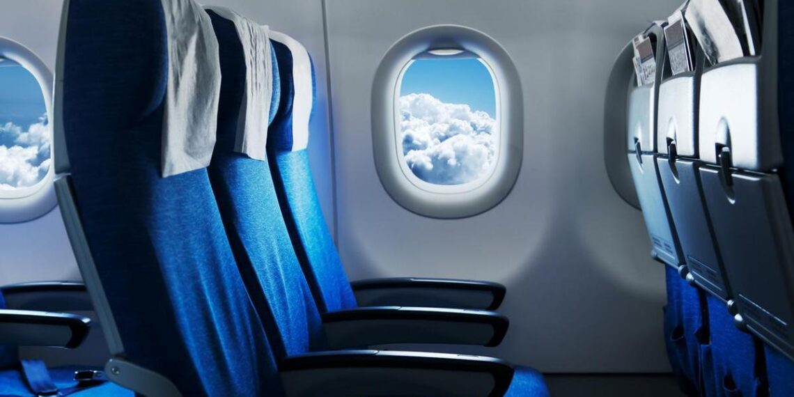 Disfruta del mejor asiento del avión con estos consejos.