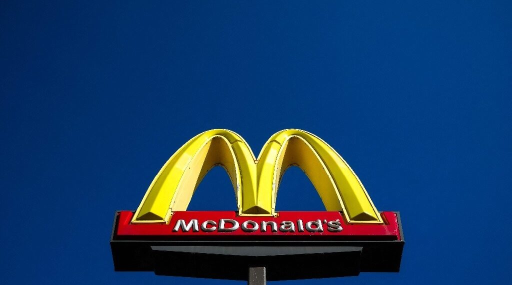 La Jornada - Brote de E. coli, vinculado a cebollas de proveedor en California: McDonald's