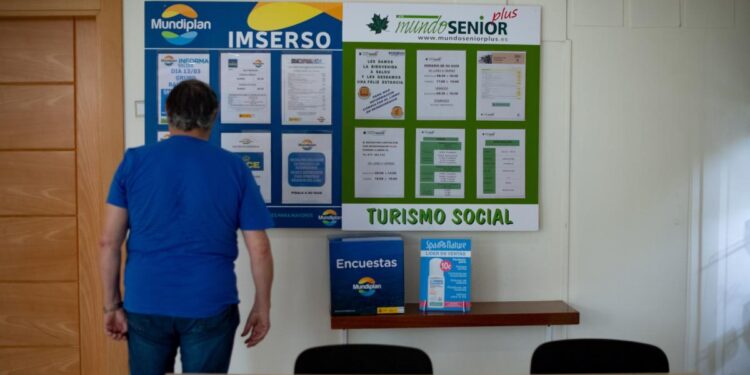 100.000 viajes del Imserso se quedan sin dueño