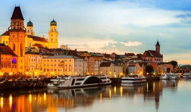 AmaWaterways presenta sus cruceros fluviales de mercados navideños 2024 por el Danubio y el Rin - 1, Foto 1