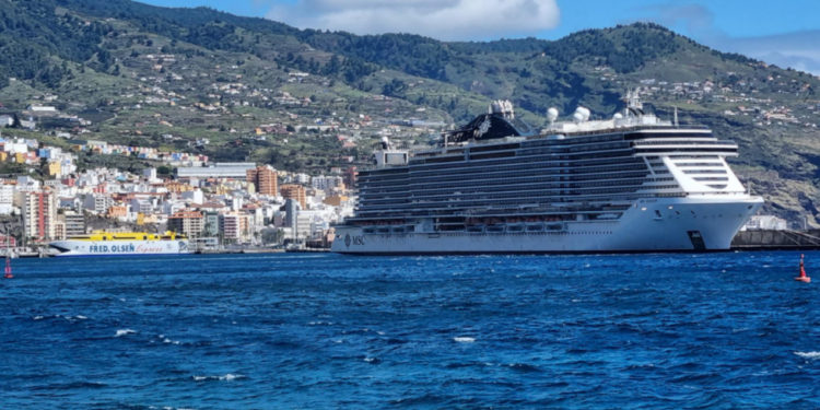 MSC Opera recalará más de 20 veces al Puerto de Tenerife durante temporada 2024-2025