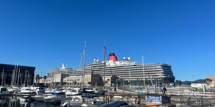 Crucero Queen Victoria en el Puerto de Vigo