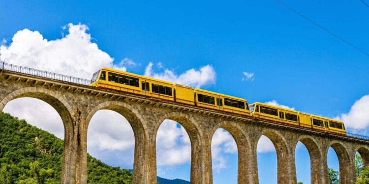 por menos de 20 euros y muy cerca de España