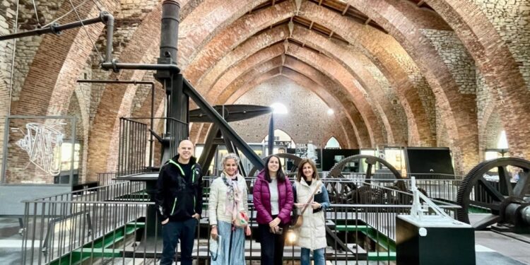 Influencers de viajes recorren la provincia de León en una experiencia de historia, naturaleza y tradiciones