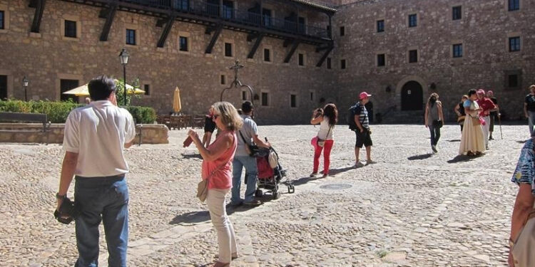 La nueva temporada de viajes del Imserso acumula más de 15.000 plazas ocupadas en sus primeros diez días