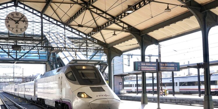Los viajes entre Madrid y Valladolid atraen a los jóvenes