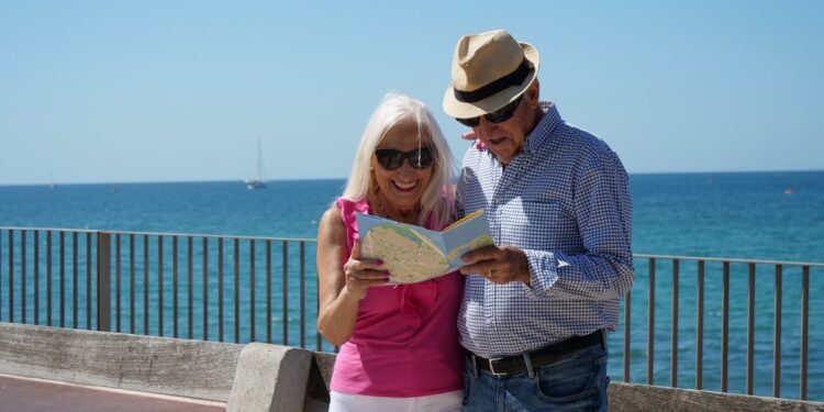 Los viajes del Imserso arrancan su nueva temporada con más de 4.500 usuarios en los primeros dos días