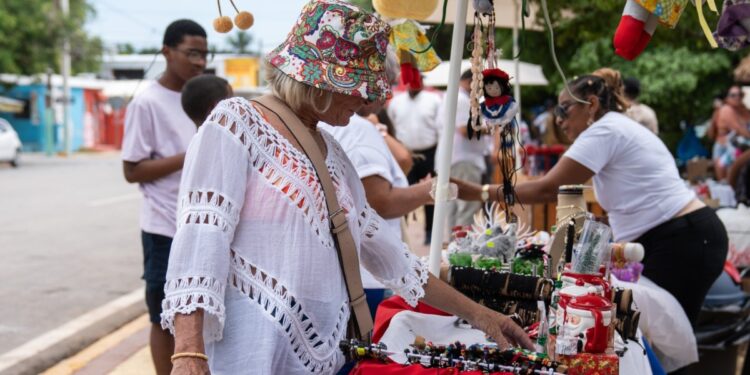 Celebran con alegría llegada de nuevo crucero a Pedernales – El Nuevo Diario (República Dominicana)